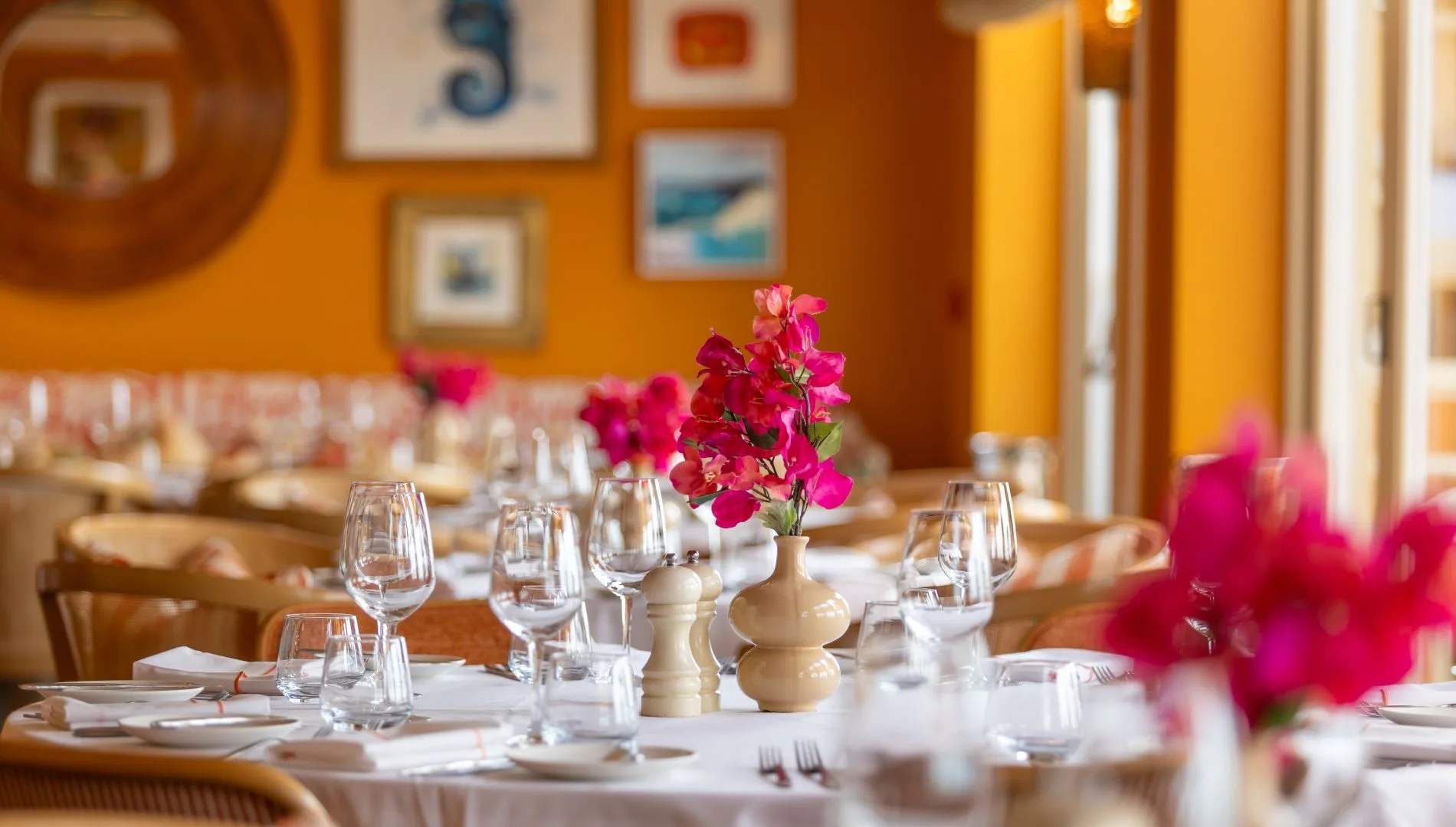 The Roslin Beach Hotel — photo 35