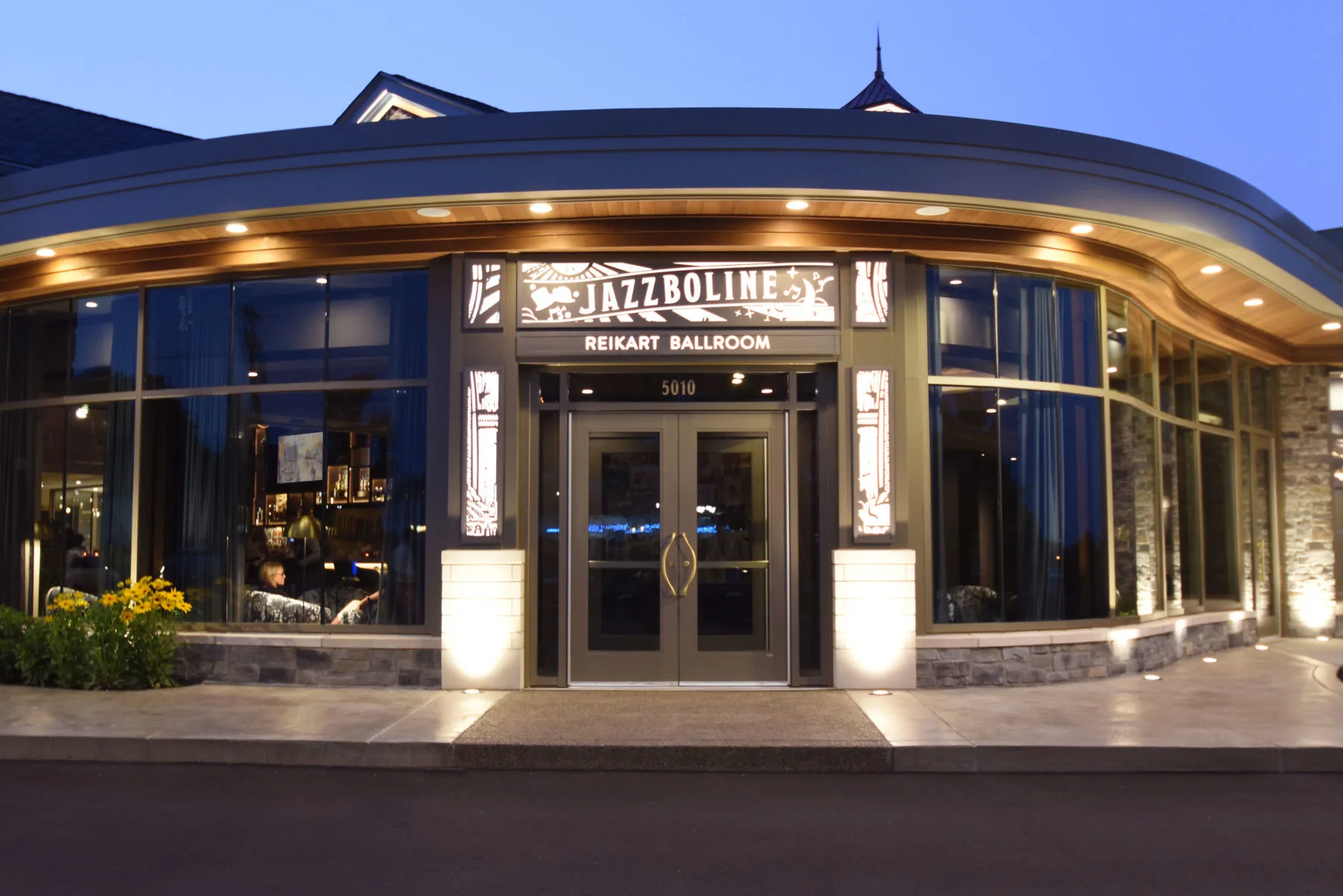 Jazzboline Restaurant & Bar — photo 38