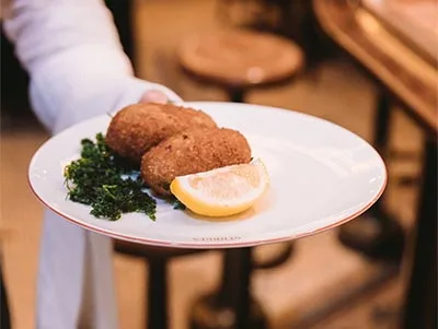 Les Brasseries Georges — food