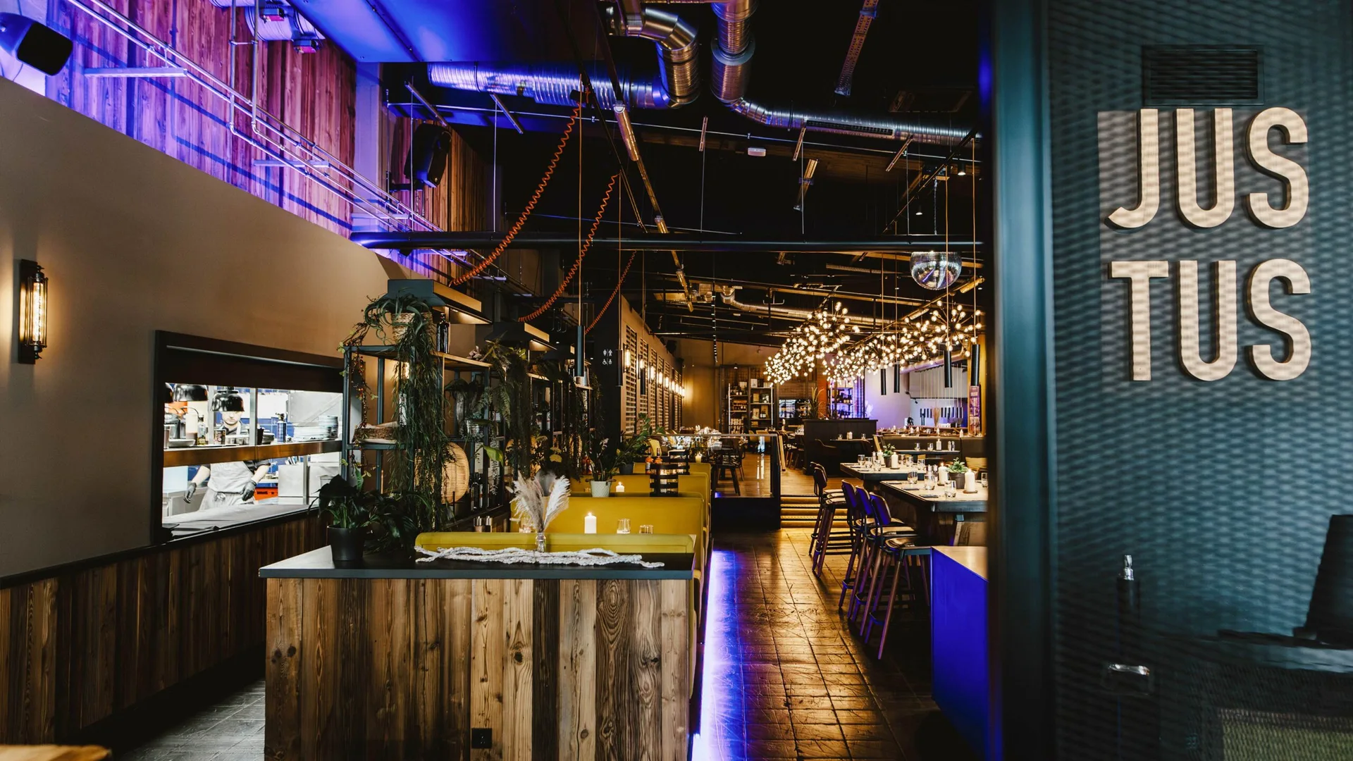 Justus Restaurant — photo 52