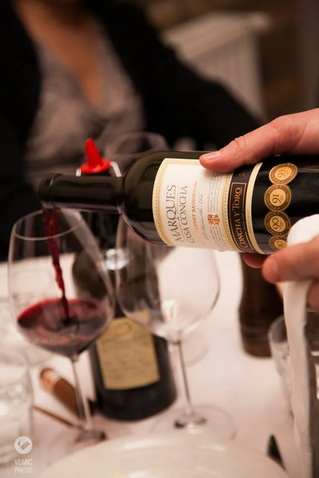 STEAK & WINE BAR — drink