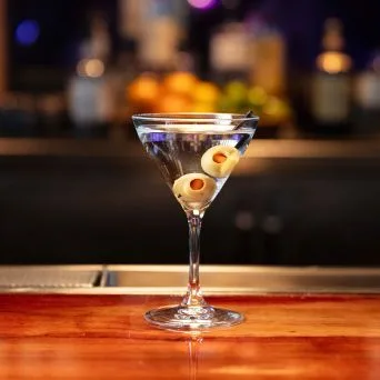 Cielo Steakhouse, Banning