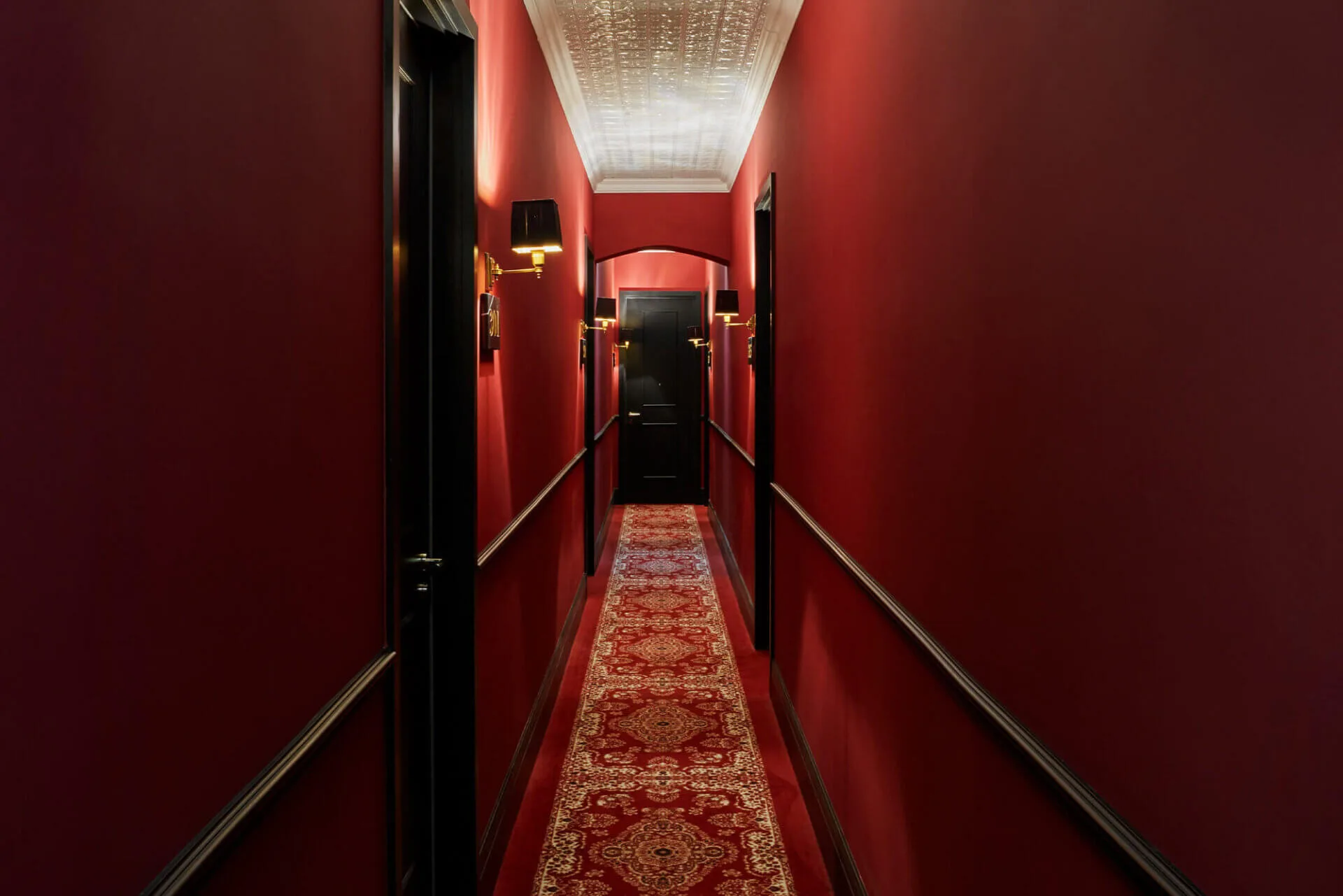 Provocateur Bar — photo 19