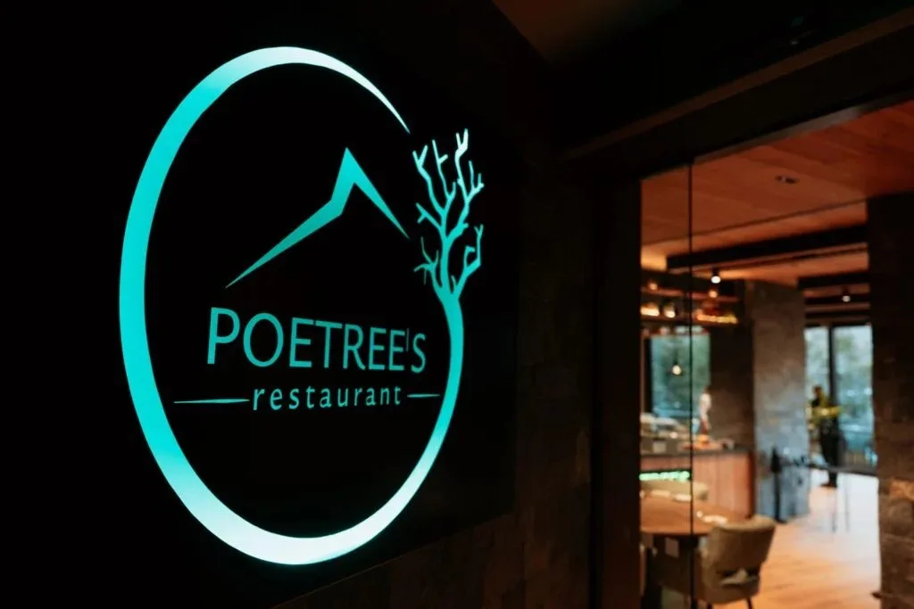 POETREEߴS restaurant — photo 9