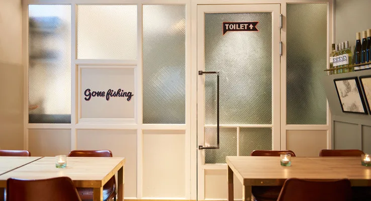 Sea Salt Saloon — photo 8