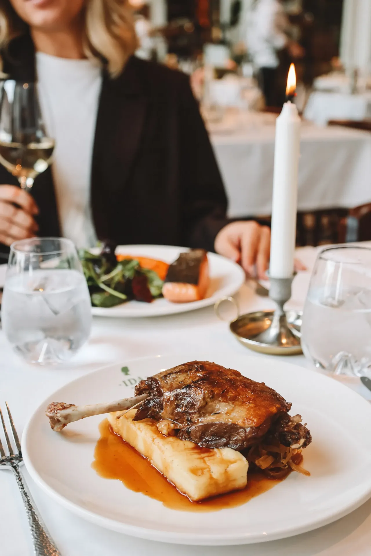 Ida Bistro — photo 83