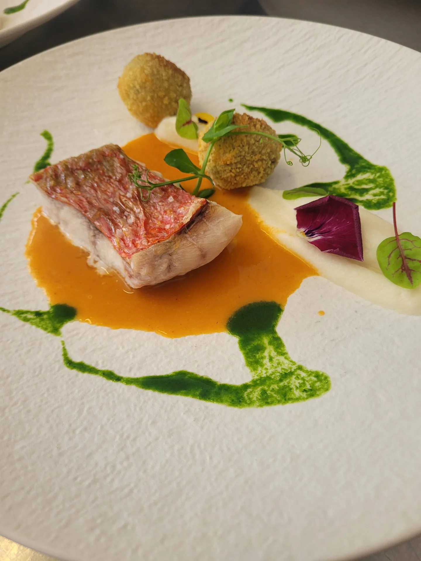 L'Eau d'Oust — food