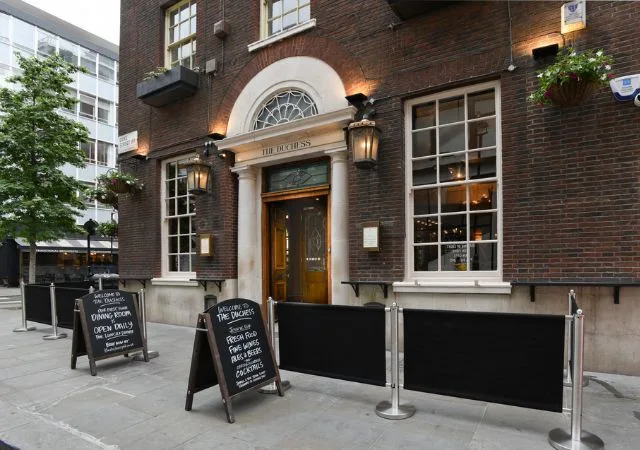 THE DUCHESS — photo 15