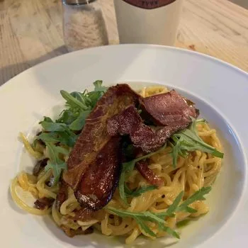 Ürömi Hütte — food