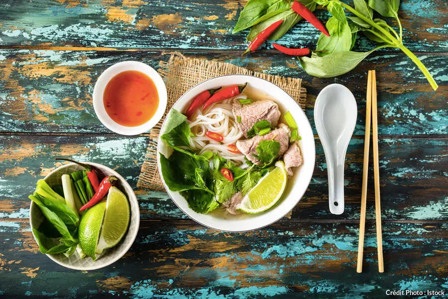 Pho Bom, Paris