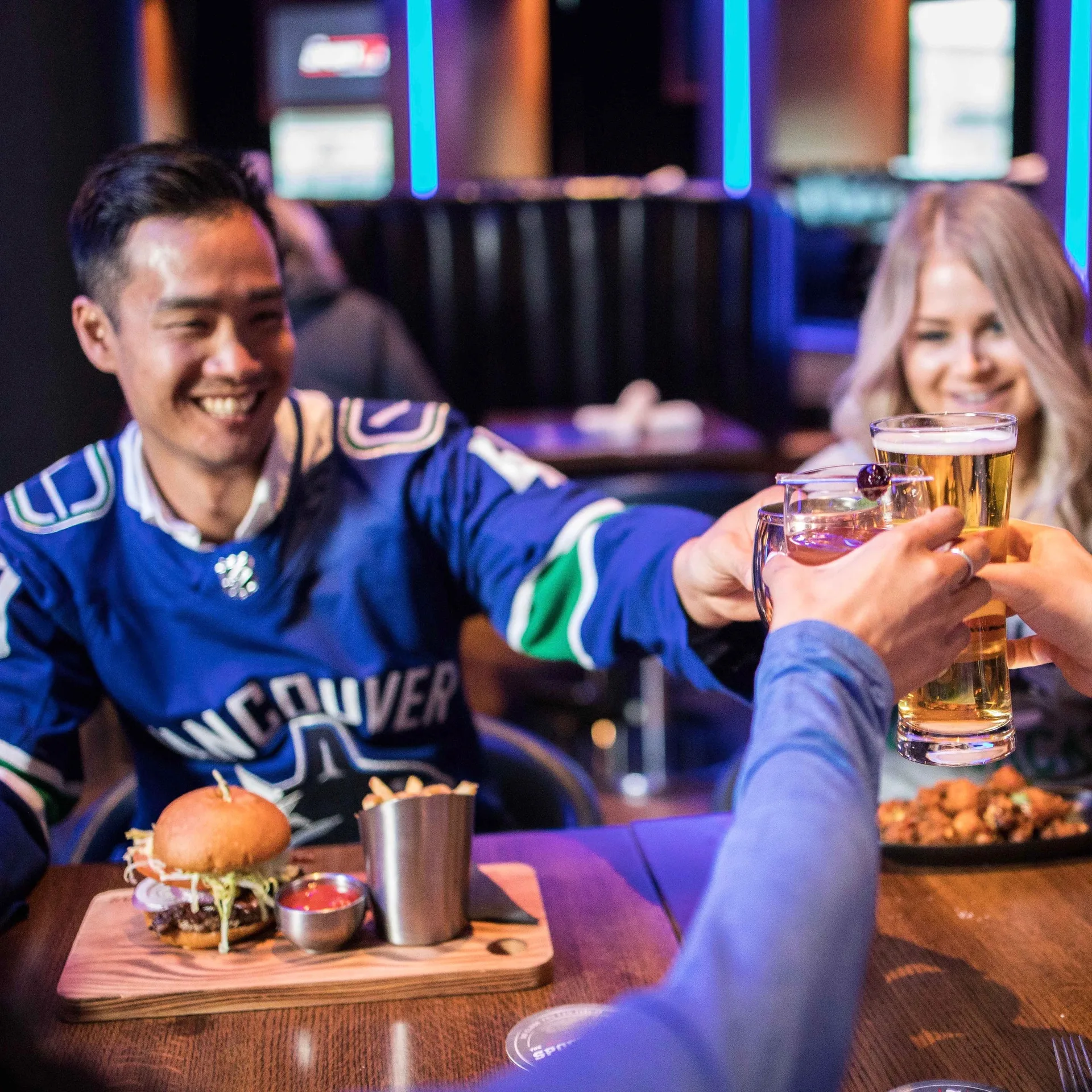 The SportsBar LIVE! at Rogers Arena — photo 29