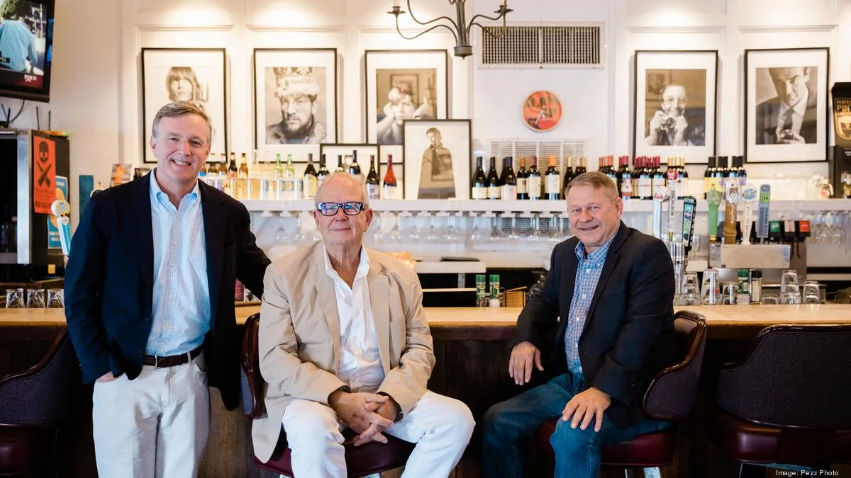 Mad Dogs & Englishmen — kitchen