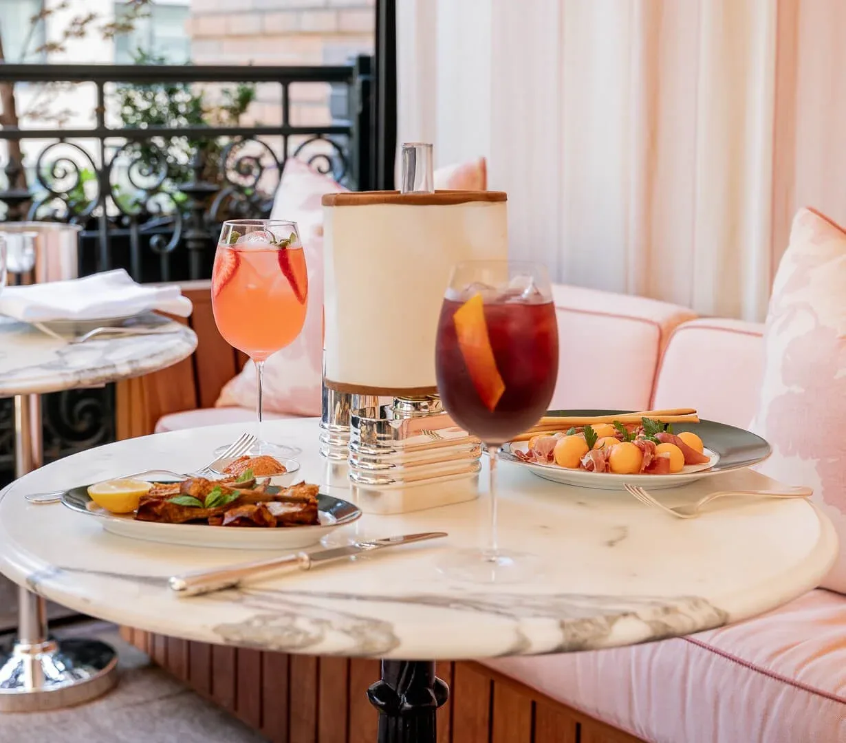 Casa Cruz New York — atmosphere