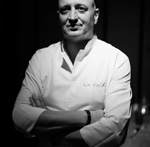 La Paix — kitchen