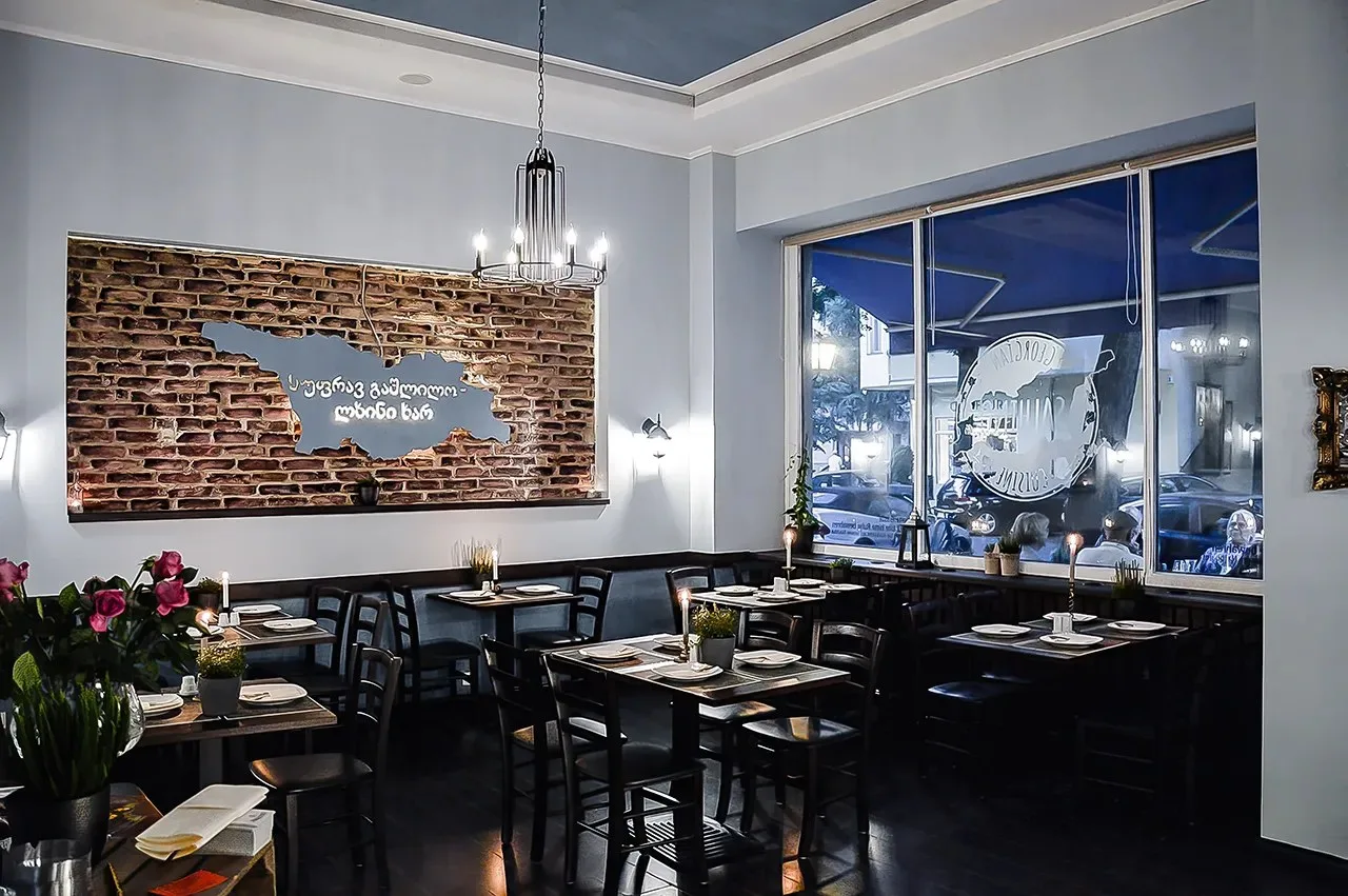 Salhino Restaurant — photo 9