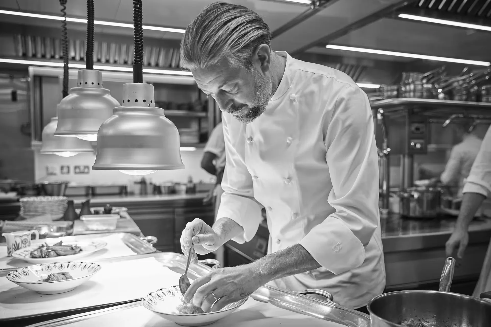 Charlie's — kitchen