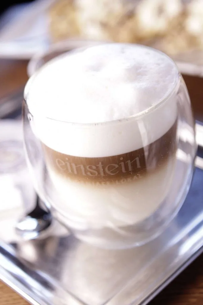 Restaurant Einstein — food