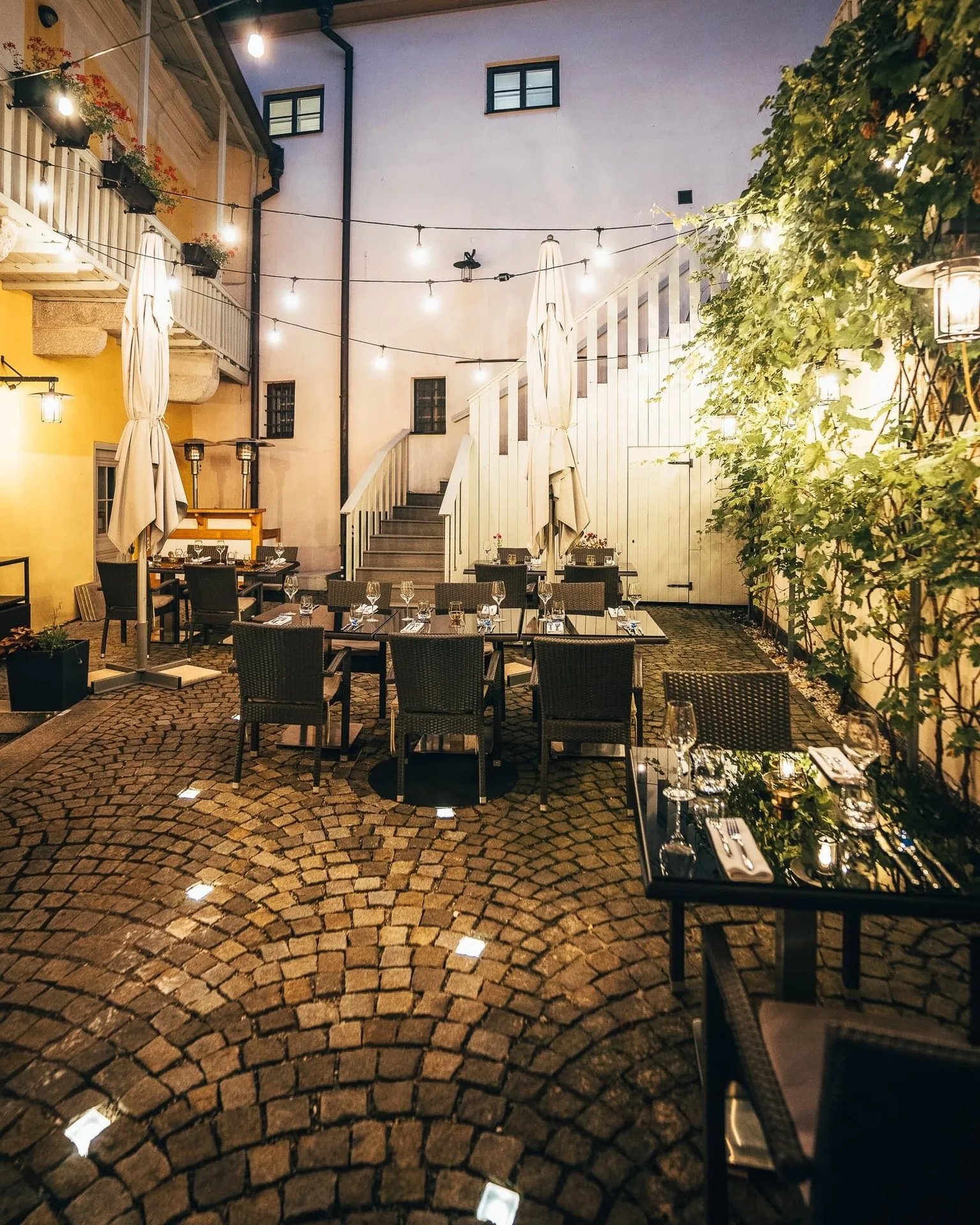 Le Jardin Restaurant — photo 29