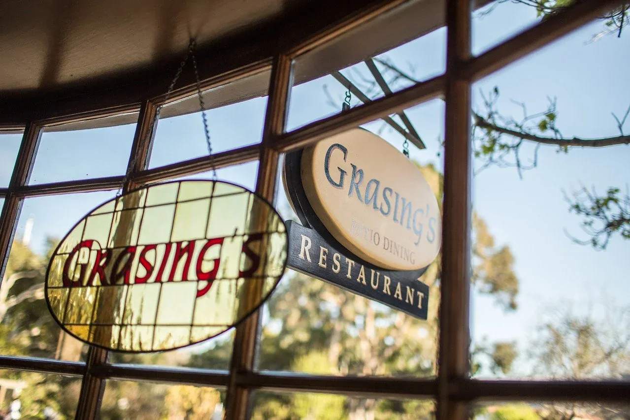 Grasing's — photo 19