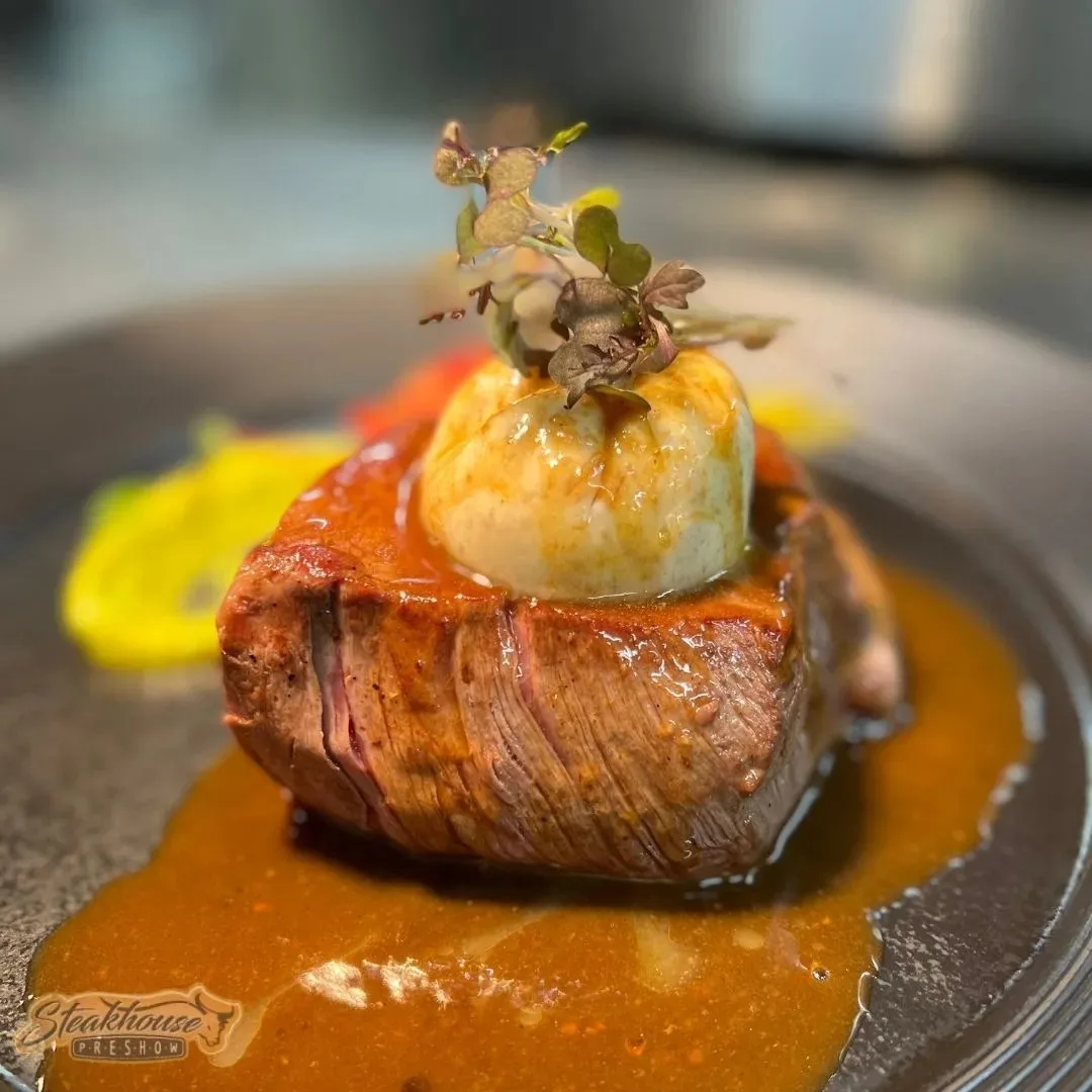 Steak House Preshow — food