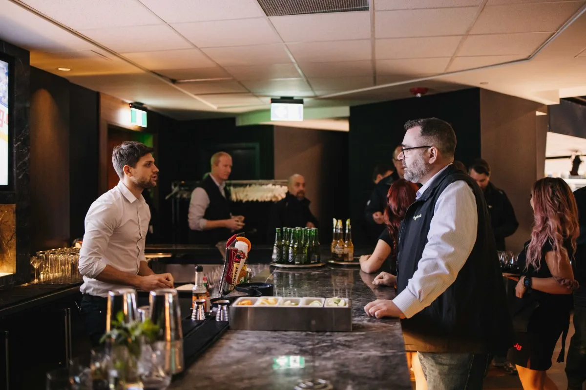 The SportsBar LIVE! at Rogers Arena — photo 9