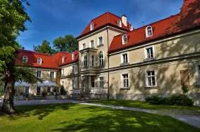 Dwór Sieraków — photo 9