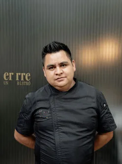 Er Rre un Bistró — kitchen