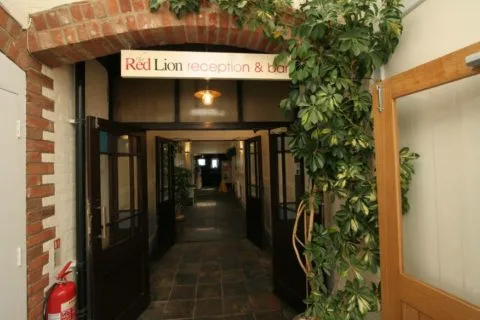 The Red Lion Food and Rooms — photo 4