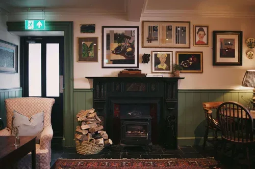 The Coach House — photo 9