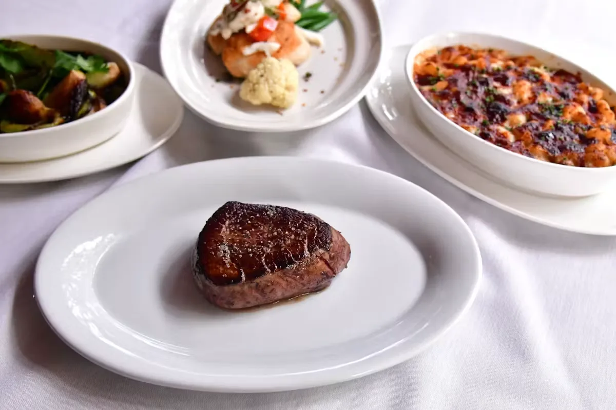 Brenner's Steakhouse — photo 5