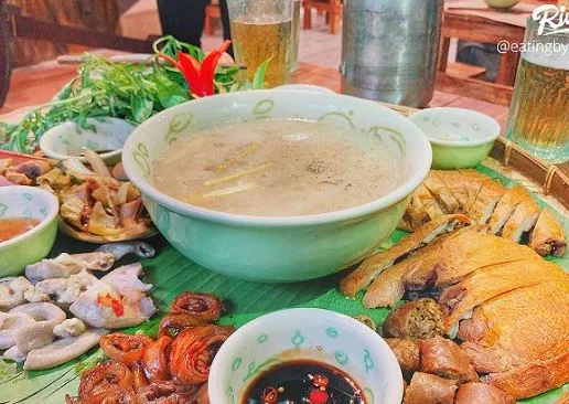 Bếp Mẹ ỉn (Le Thanh Ton Street) — photo 6