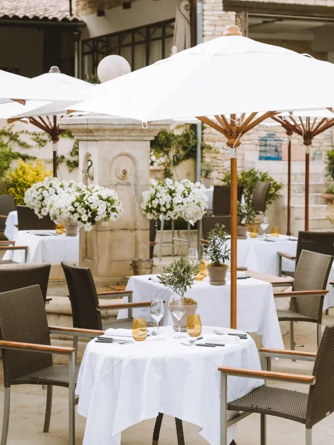 Le Café de la Fontaine — photo 17
