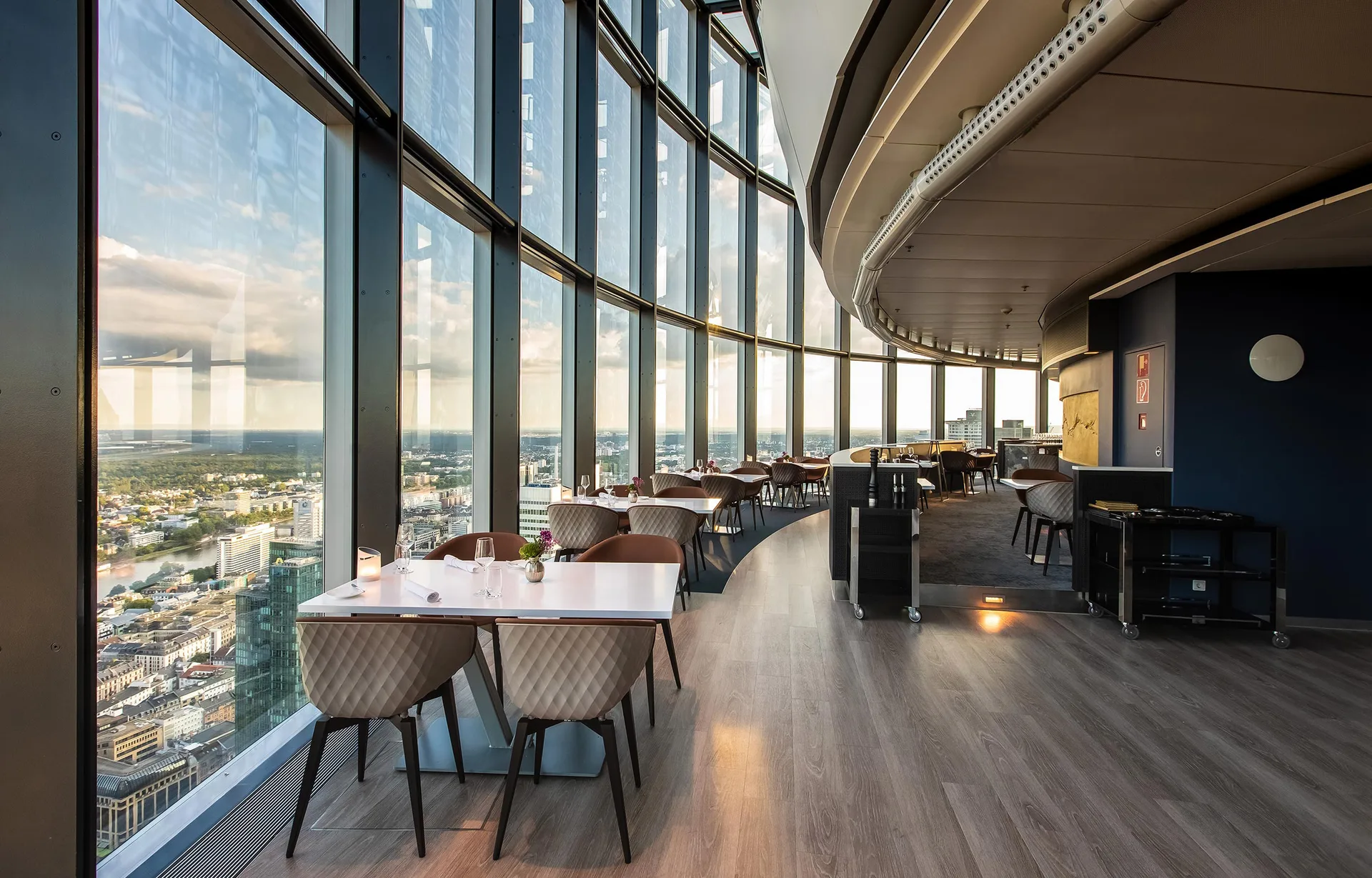 MAIN TOWER Restaurant & Lounge — photo 15
