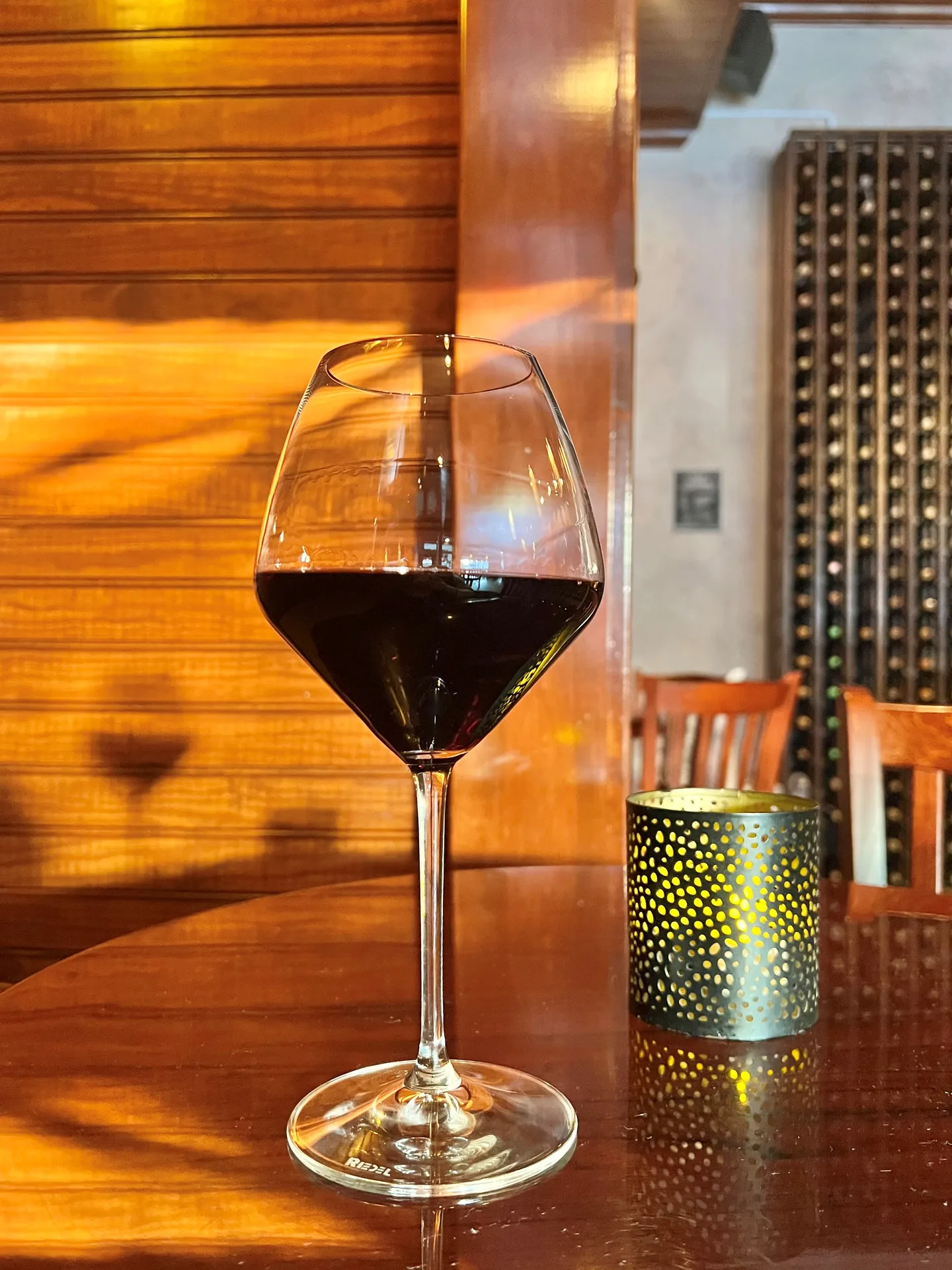 The Fortunate Glass, Wilmington