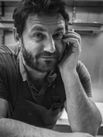 Le Farçon — kitchen
