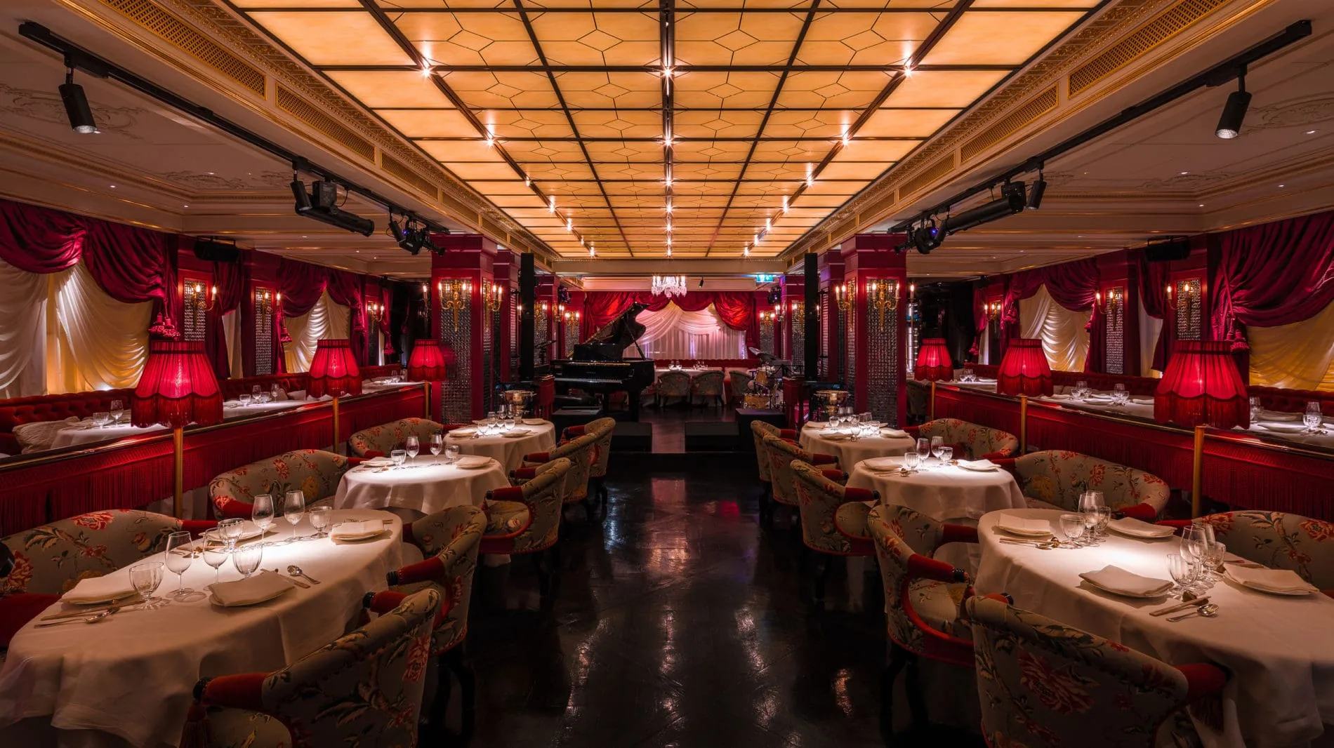 Park Chinois — photo 16