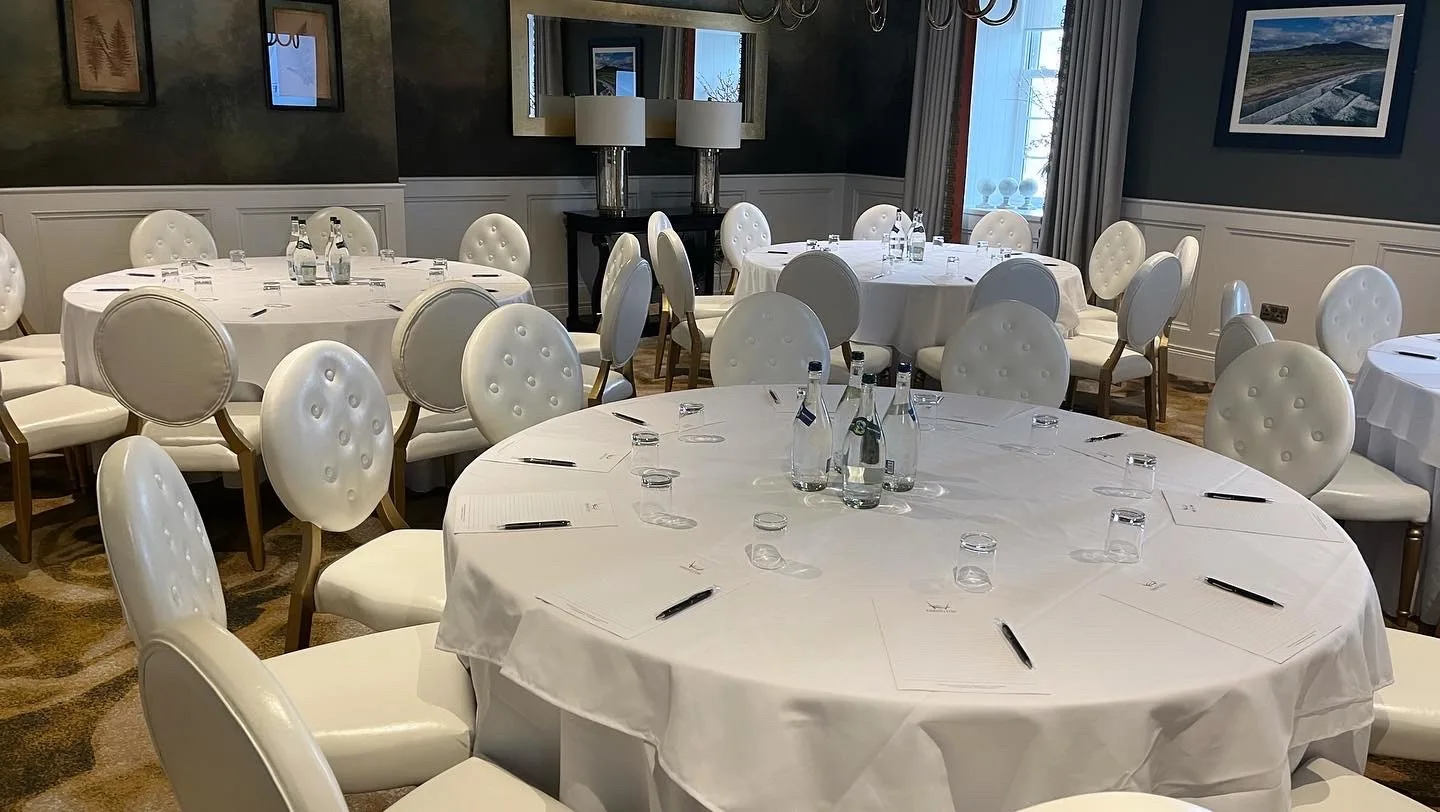 The Oak Room — photo 43