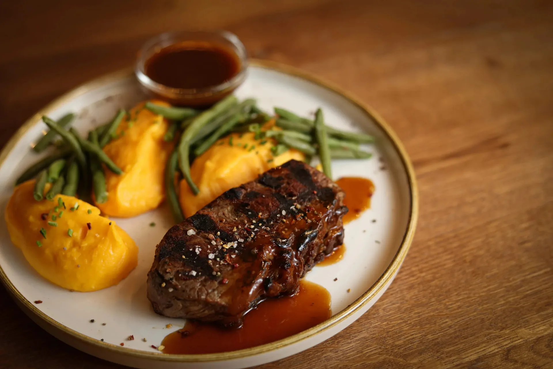 Beerstro14 Steak House — photo 94