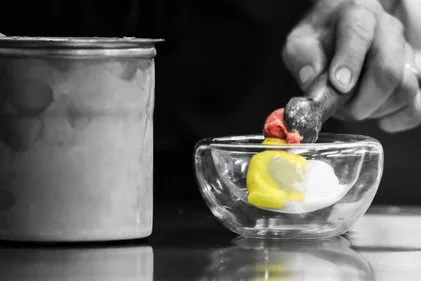 Transparence - La Table de Patrick Fréchin — kitchen