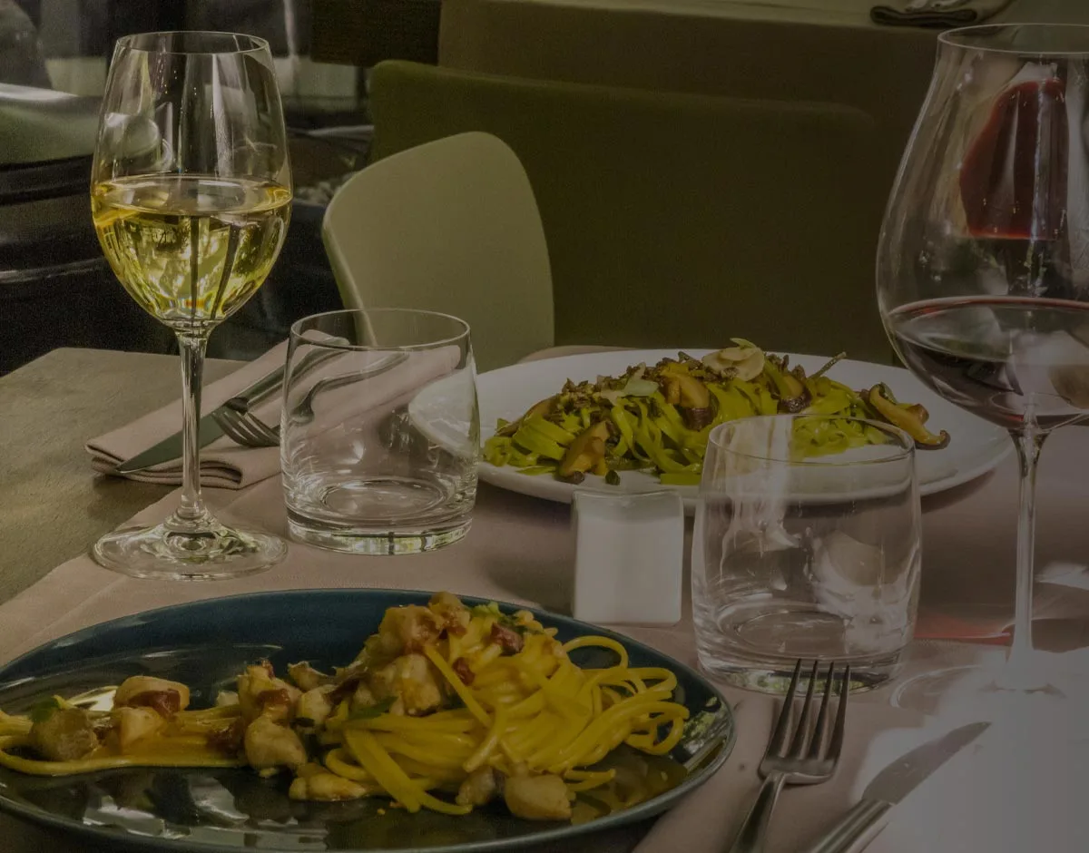Bottega Lucia — atmosphere