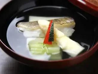 Nishishinsaibashi Yuno — food