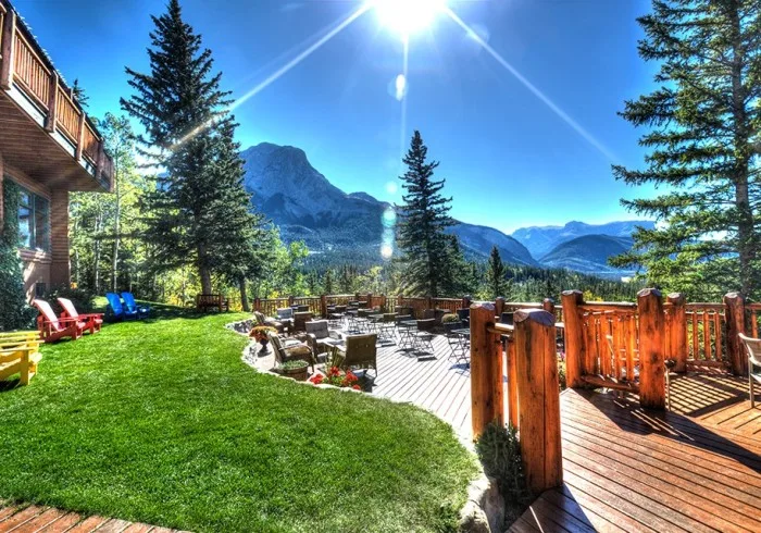 Stone Peak Restaurant — atmosphere