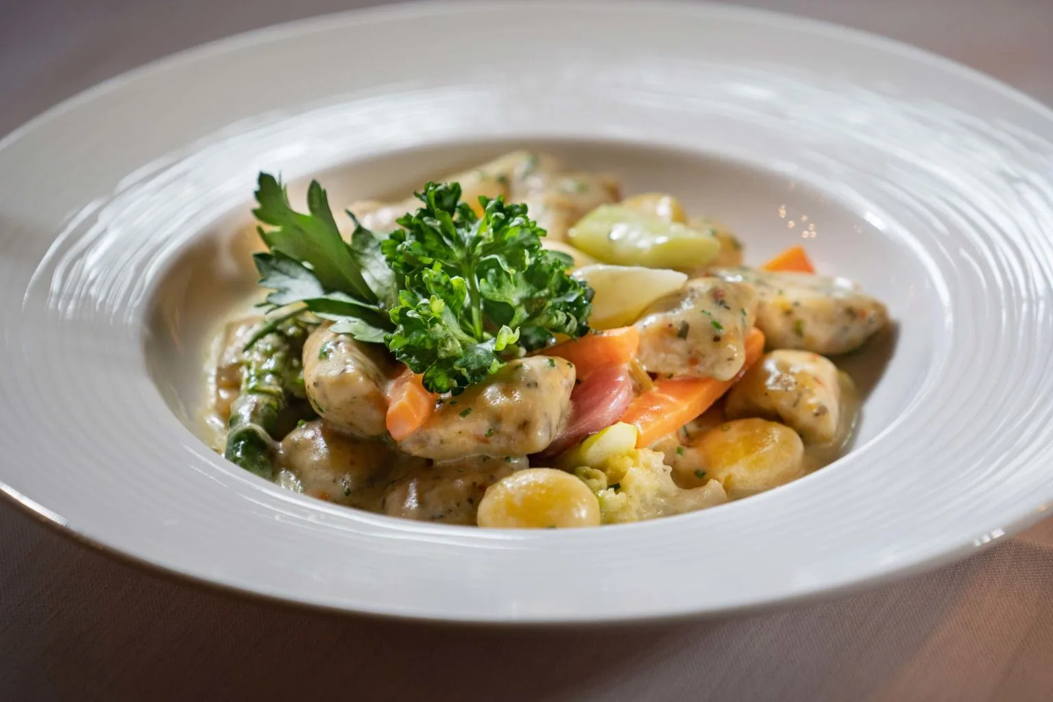 Hotel - Restaurant Weiss Kreuz, Malans