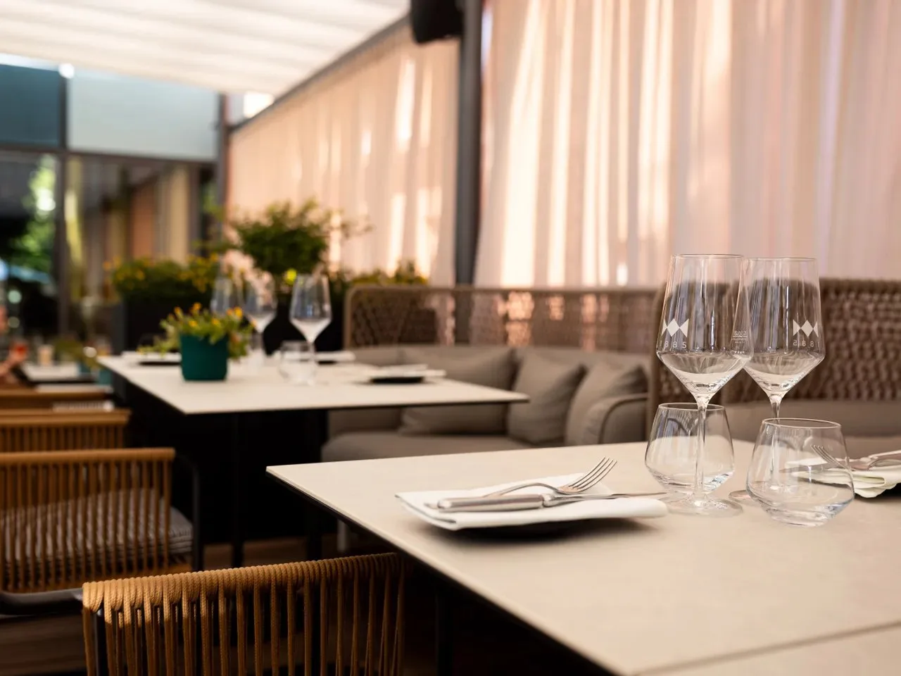 Ludwigs Restaurant &amp; Café — photo 16