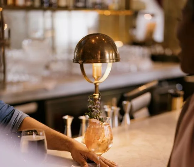 Café Riggs — kitchen
