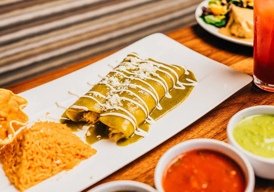 Los Agaves — photo 17
