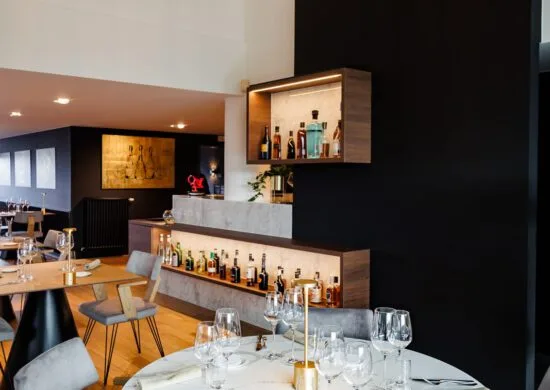 Le Bouchon et l'Assiette — atmosphere