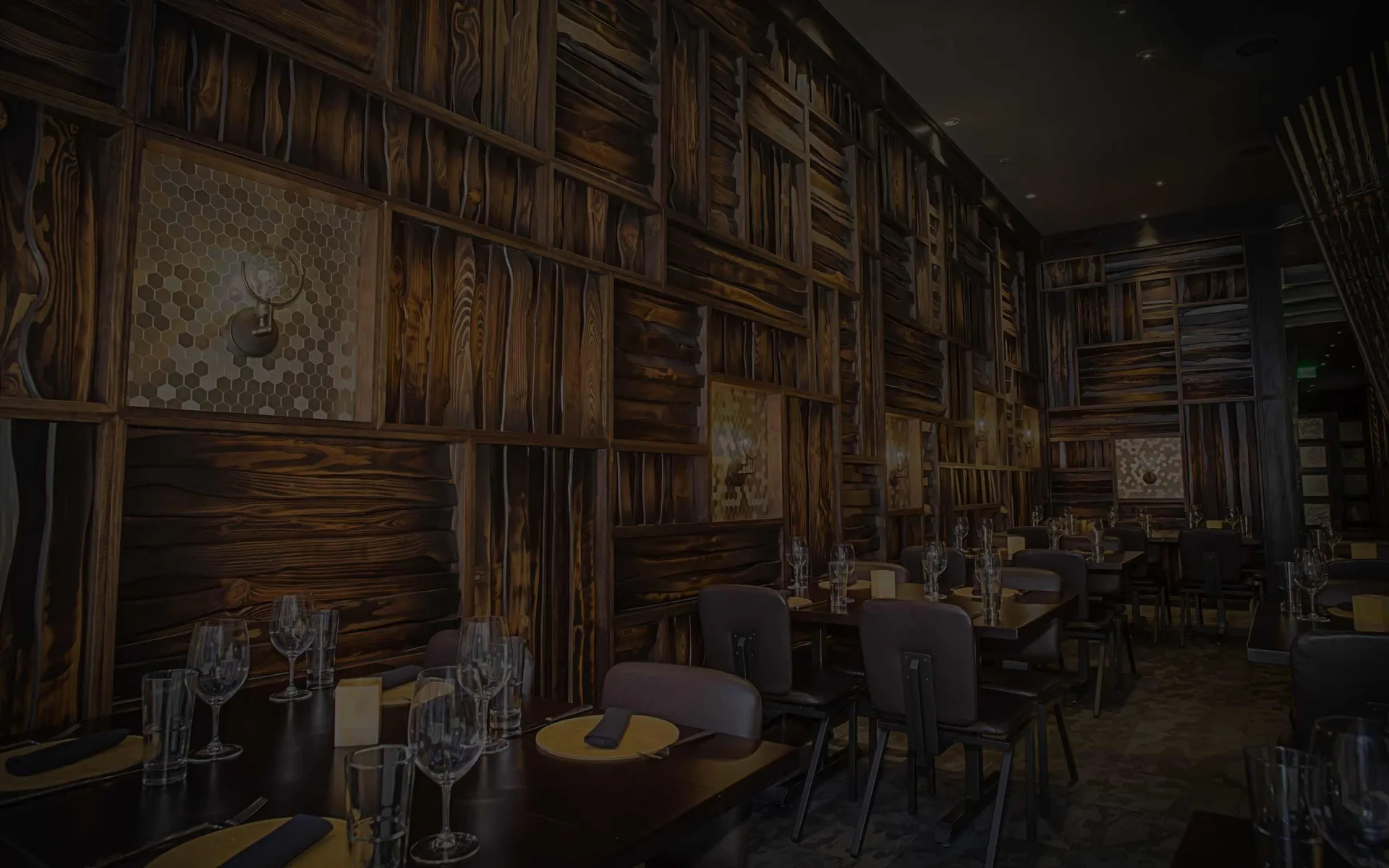 Carnevor Steakhouse Moderne — atmosphere