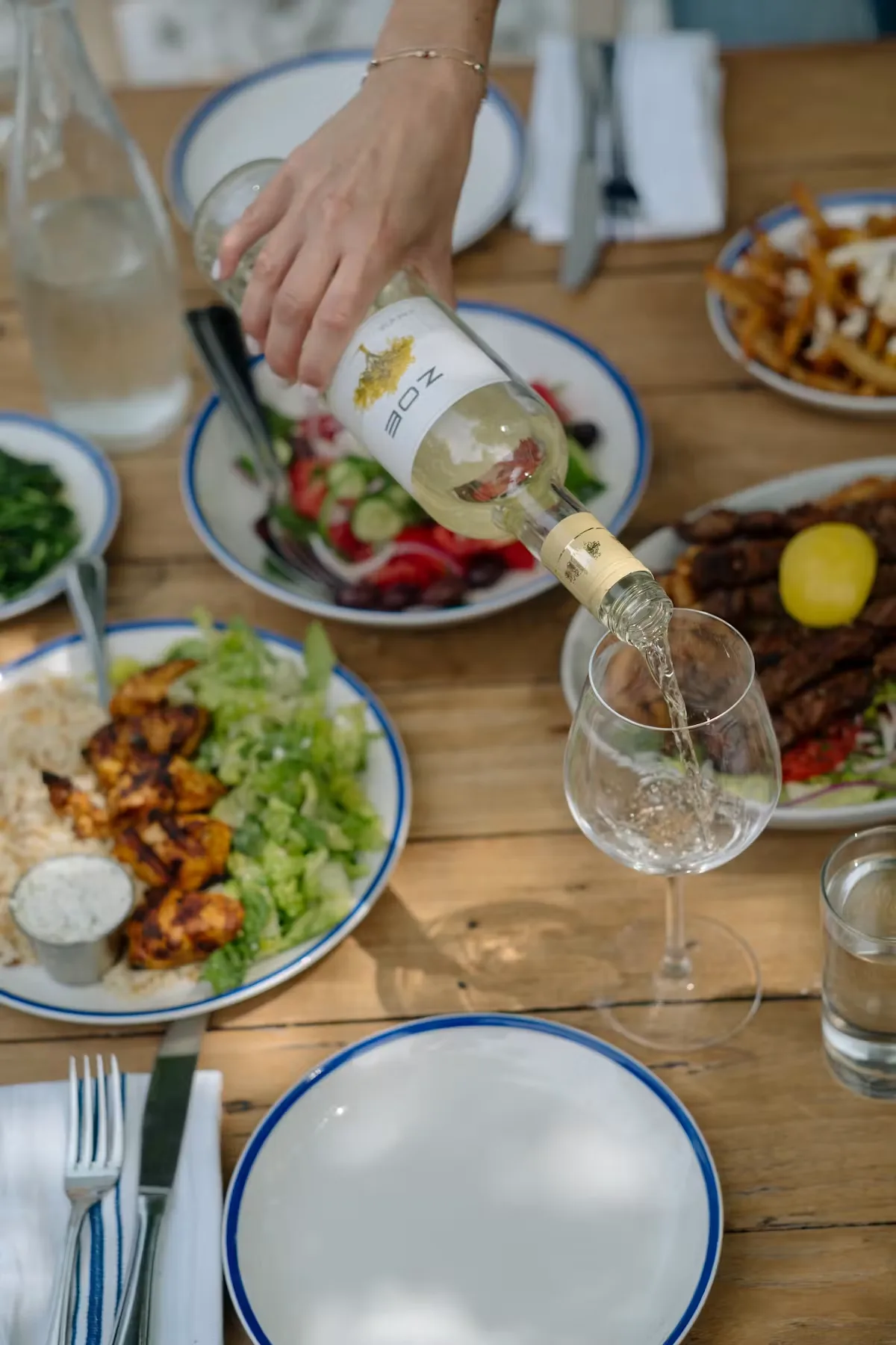 Mandolin Aegean Bistro — photo 11