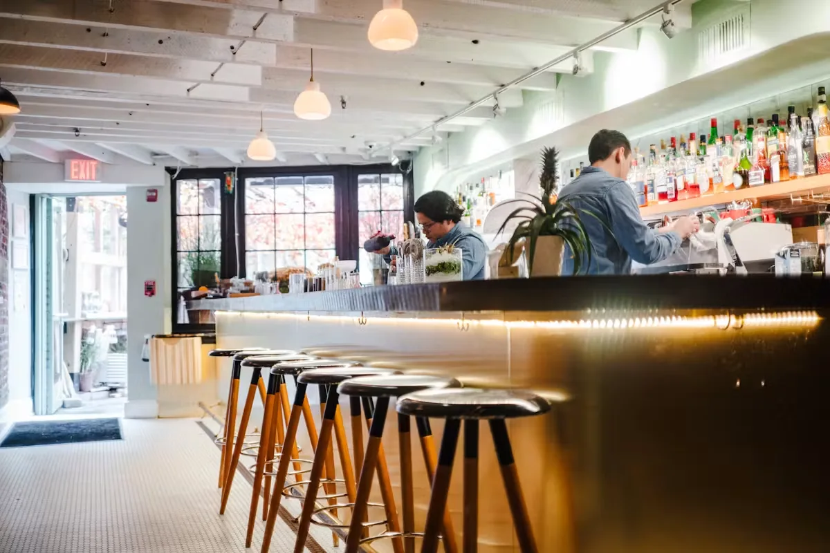 Residents Cafe & Bar — photo 15